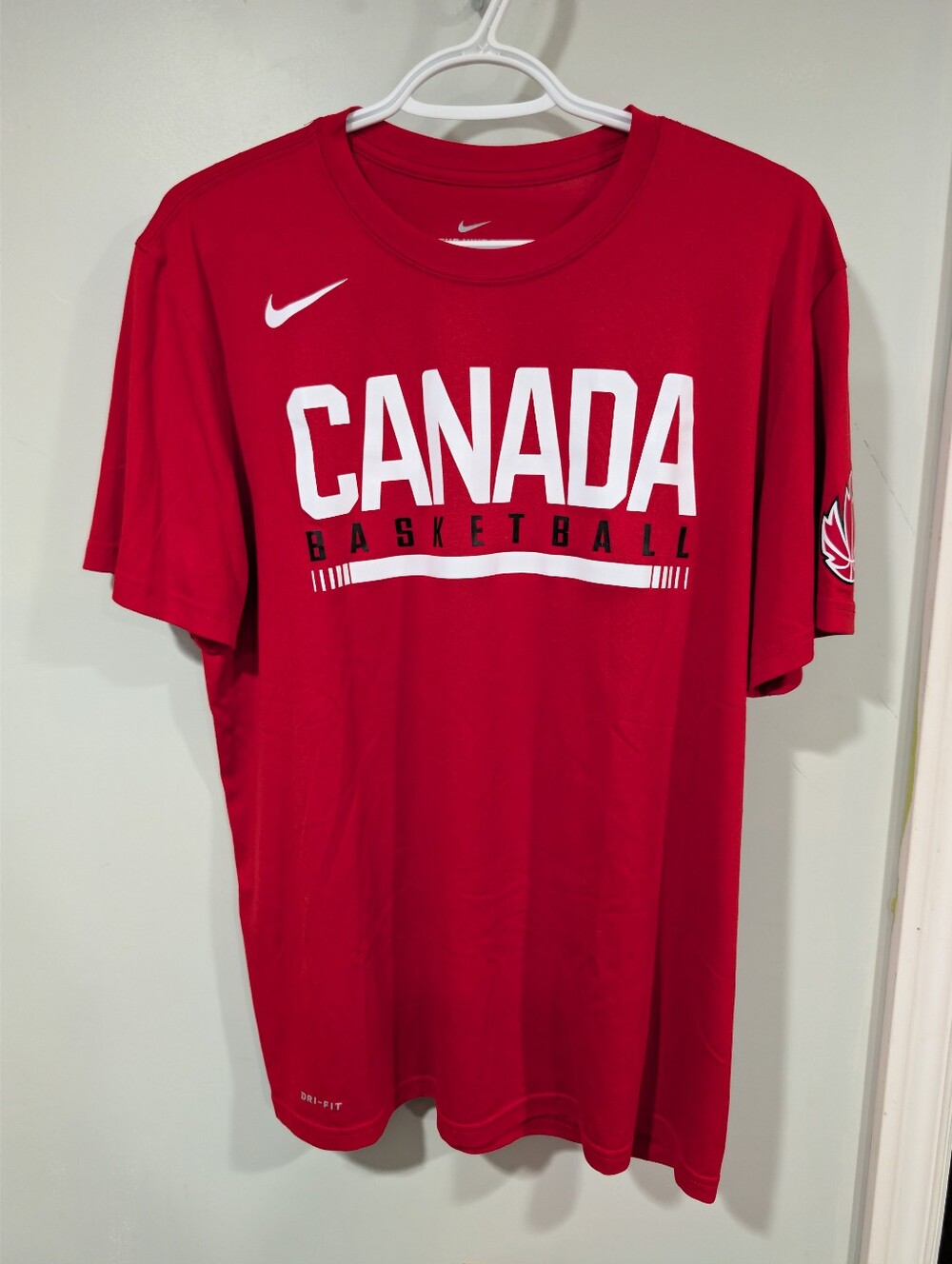 Nike Canada basketball Shirt Sz Large